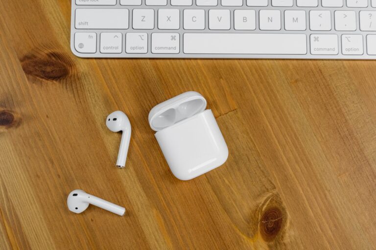 How Bluetooth Pairing Works Behind the Scenes