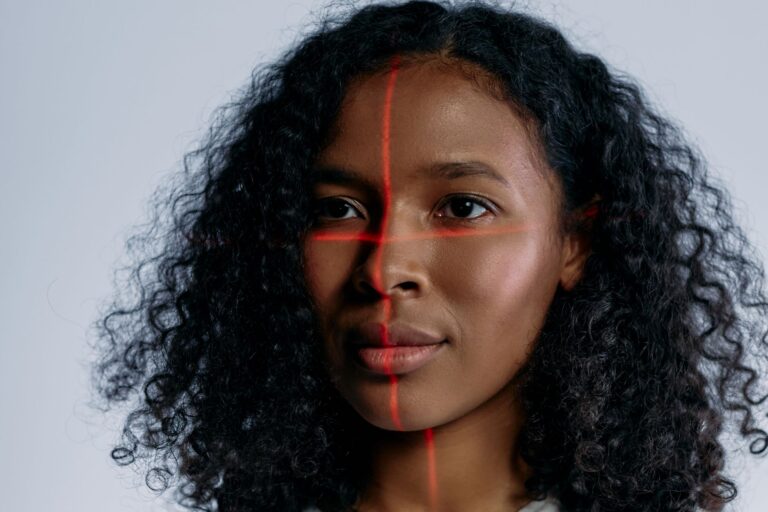 How Facial Recognition Actually Identifies You
