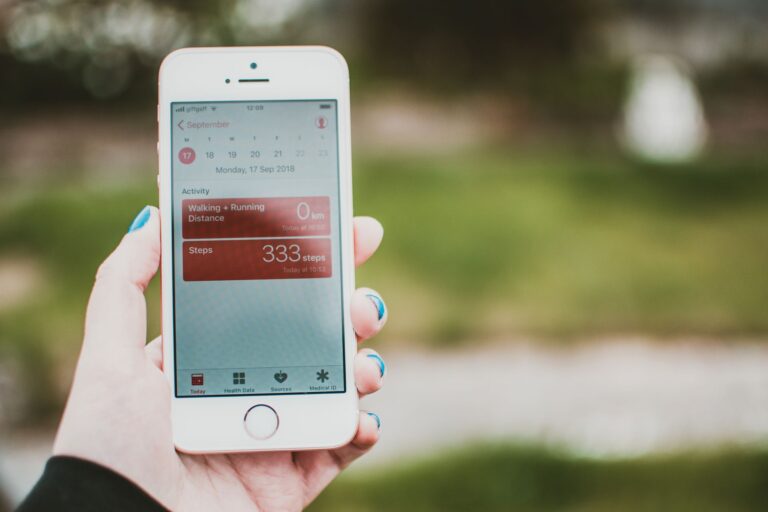 How Screen Time Tracking Apps Actually Measure Usage
