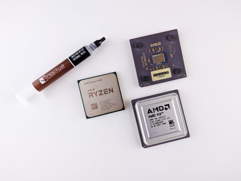 Ryzen AI 9 HX 370 vs Apple Silicon